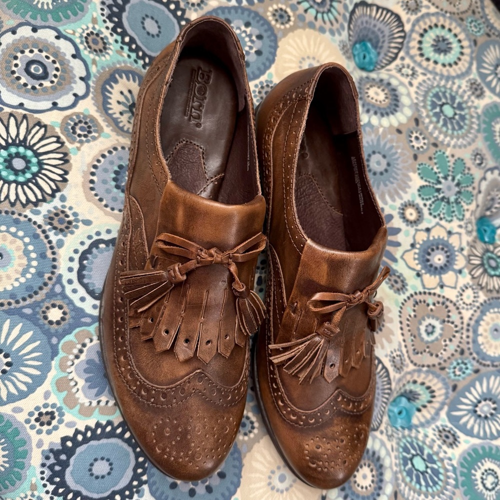 New Born Brown Leather Boylenn Kiltie Wingtip Tassel Loafer Shoes 9 Never Worn
